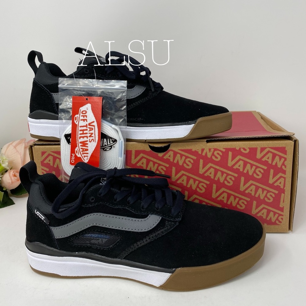 VANS UltraRange Pro Black Gum White Suede W AUTHEN - Picture 2 of 7